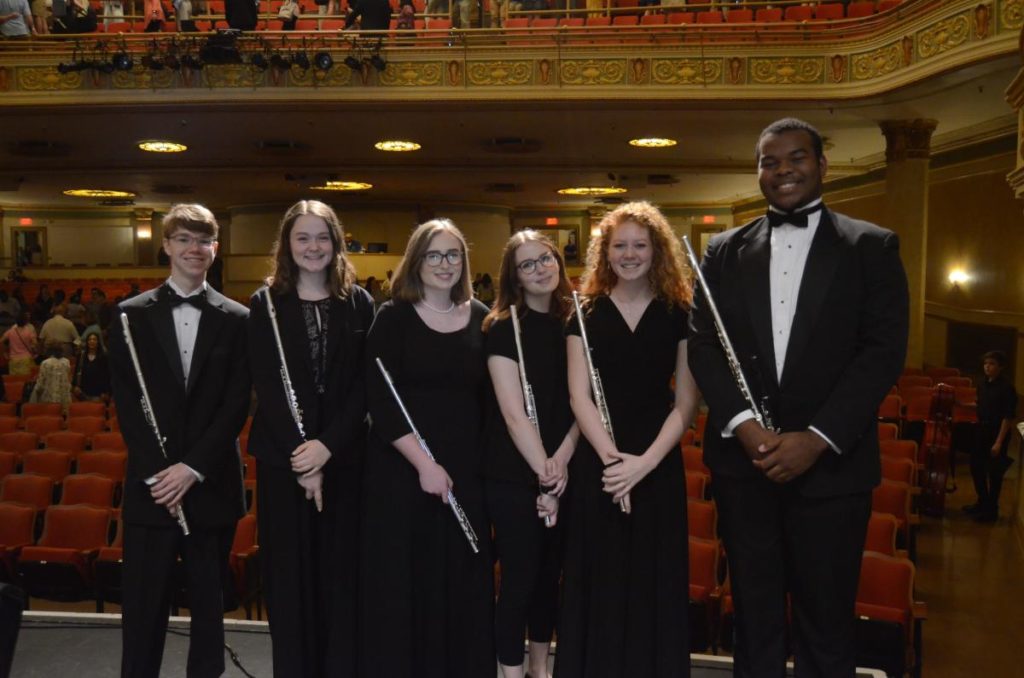 Mobile Symphony Youth Orchestra members