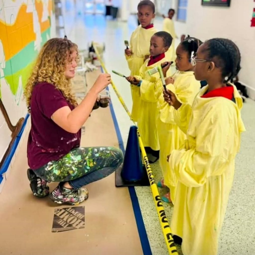 Teach kids how paint Hannah Legg- Amp up Arts