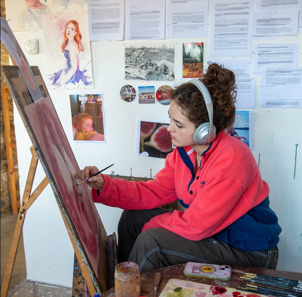 artist member of the month Phoebe Graham